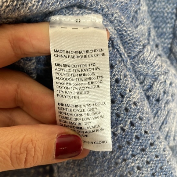 Chico's Blue Cable Knit Cotton Blend V-Neck Size Large (2) - Picture 4 of 5